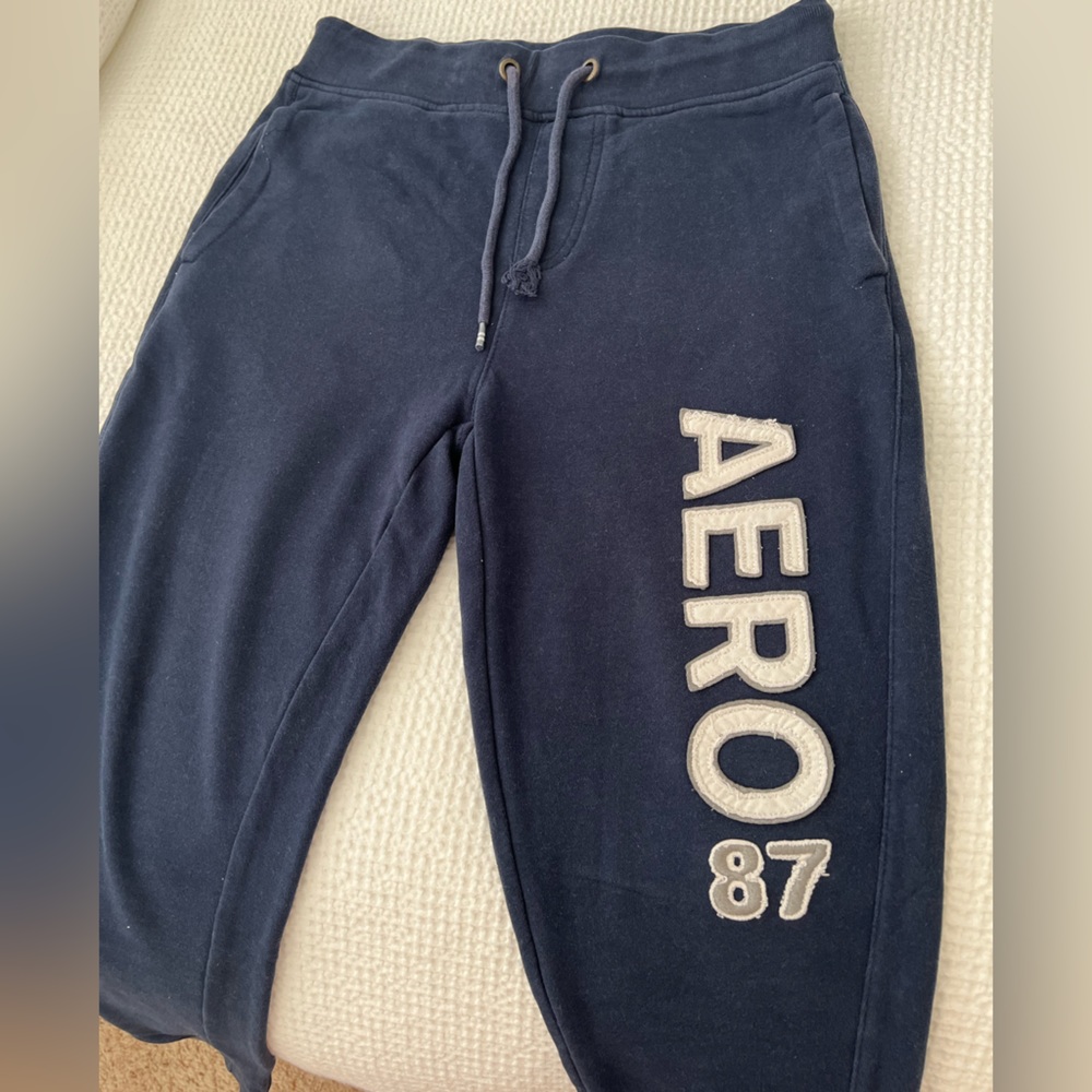 Mens AéRopostale jogging pants size S